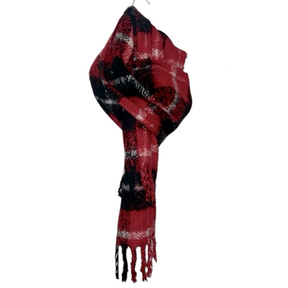 Victoria’s Secret Scarf 🧣 - Picture 1 of 9